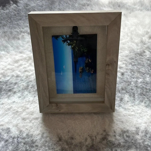Wooden Picture Frame - Picture 7 of 15